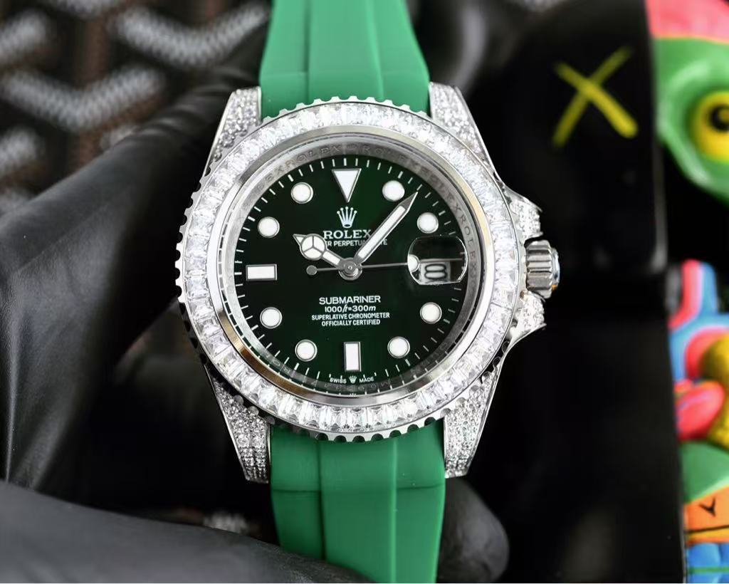 Rolex Moissanite Bezel Perpetual Diamond Yacht-Master VIP Limited Edition 226679 TBR Replica - Image 3